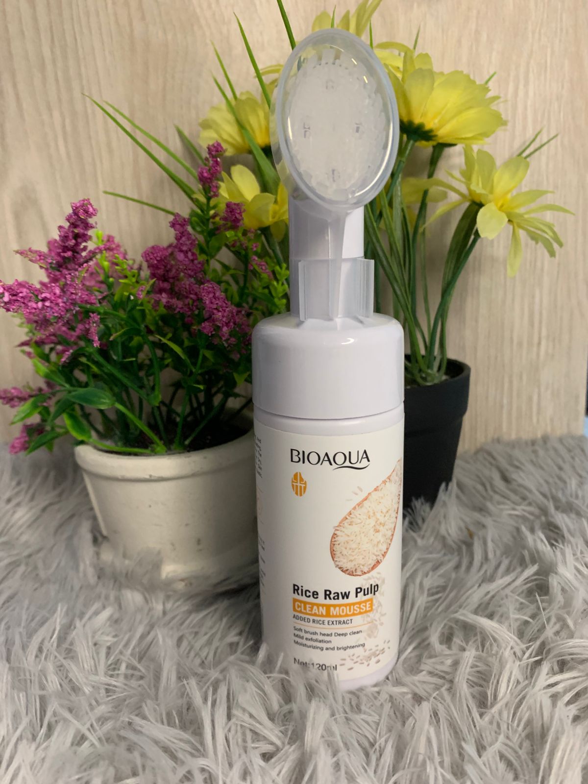 RICE RAW PULP BIOAQUA – ESPUMA LIMPIADORA FACIAL CON CEPILLO INTEGRADO