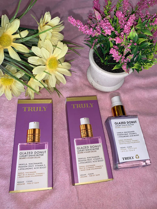 CREMA ACLARADORA GLAZED DONUT TRULY PARA DESPUES DEL DEPILADO