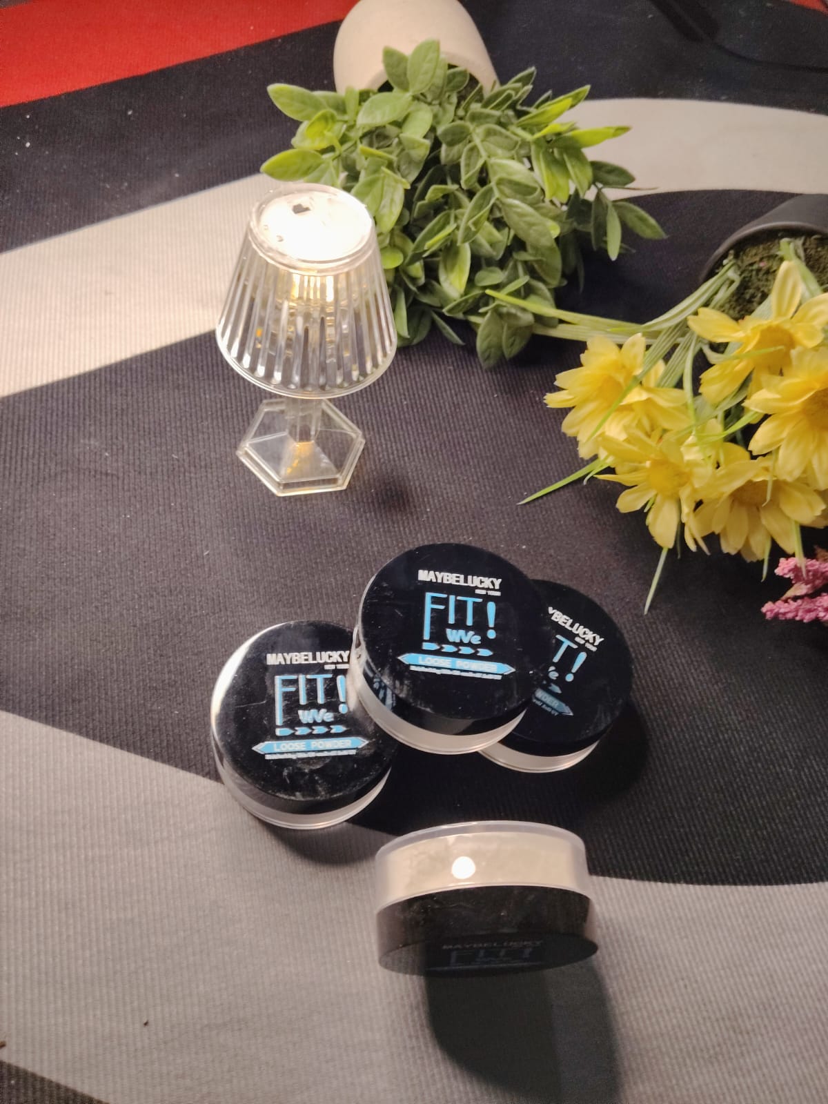 ✨ POLVO TRASLÚCIDO MAYBELUCKY “FIT ME” – LOOSE POWDER