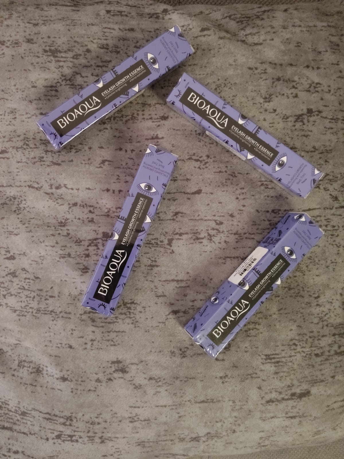 EYELASH GROWTH ESSENCE DE BIOAQUA – SÉRUM PARA PESTAÑAS