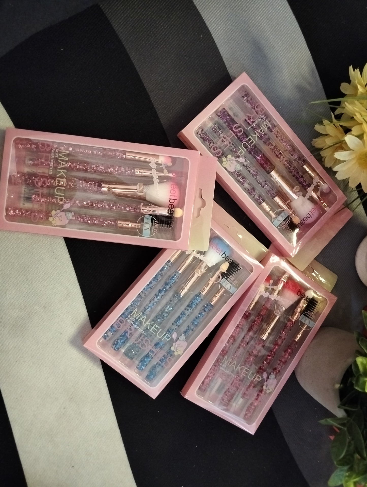SET DE BROCHAS SWEET BEAUTY PARA MAQUILLAJE